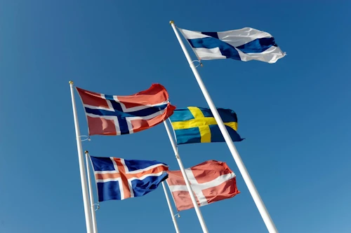  Fánar Norðurlandanna